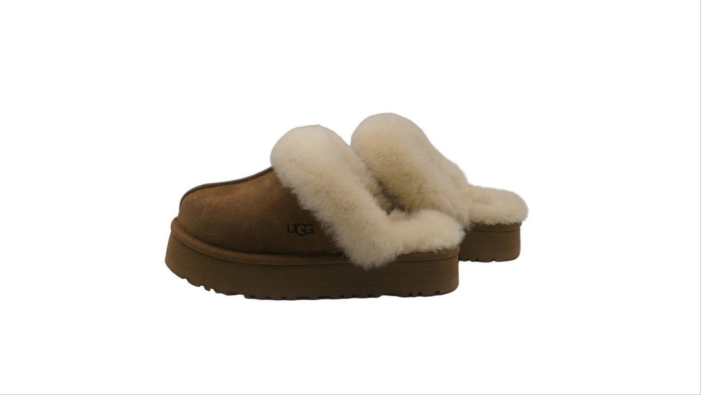UGGS 10